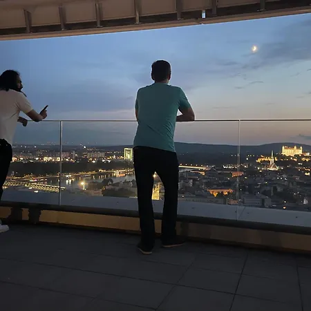 Apartmán Sag Sky Park Free Parking And Wi-fi