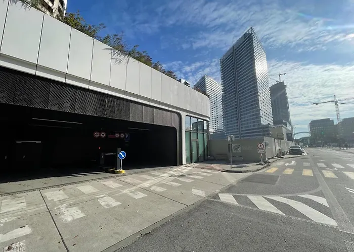 Sag Sky Park Free Parking And Wi-fi Lägenhet *