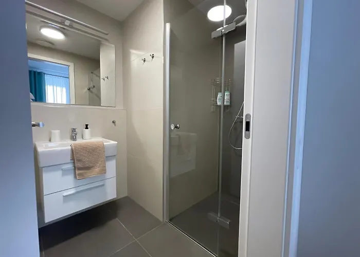 Lägenhet Sag Sky Park Free Parking And Wi-fi Bratislava